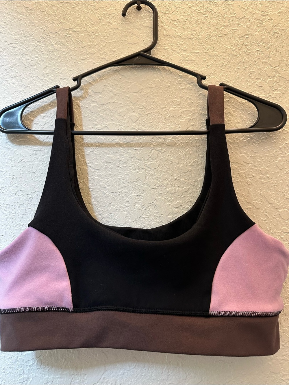 Hurley sports bra - Picture 3 of 3